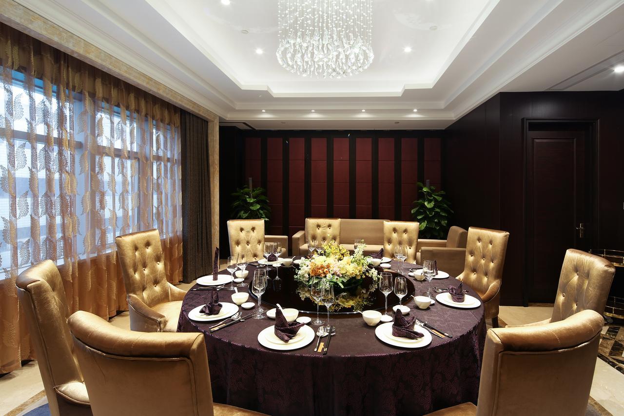 Yiwu Zhong Lian Kai Xin Hotel Exterior photo